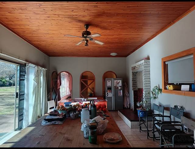 5 BEDROOM HOUSE FOR SALE IN THREE RIVERS